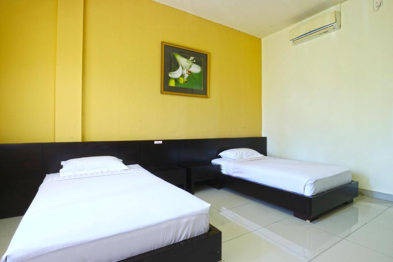 Prima Inn Kuta Lombok Exterior foto