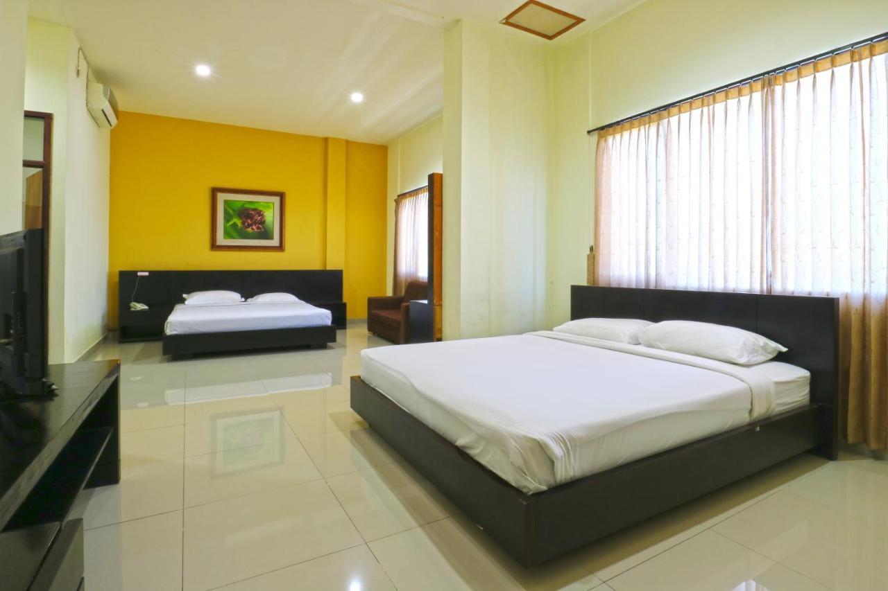 Prima Inn Kuta Lombok Exterior foto